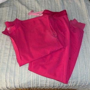 Women’s FIGS scrub set